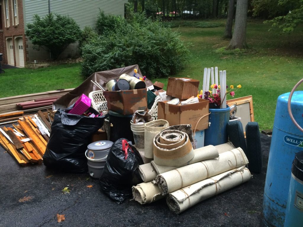 Rubbish Rescue Junk Removal | 40114 Talbot Line, St Thomas, ON N5P 3T2, Canada | Phone: (226) 663-6091