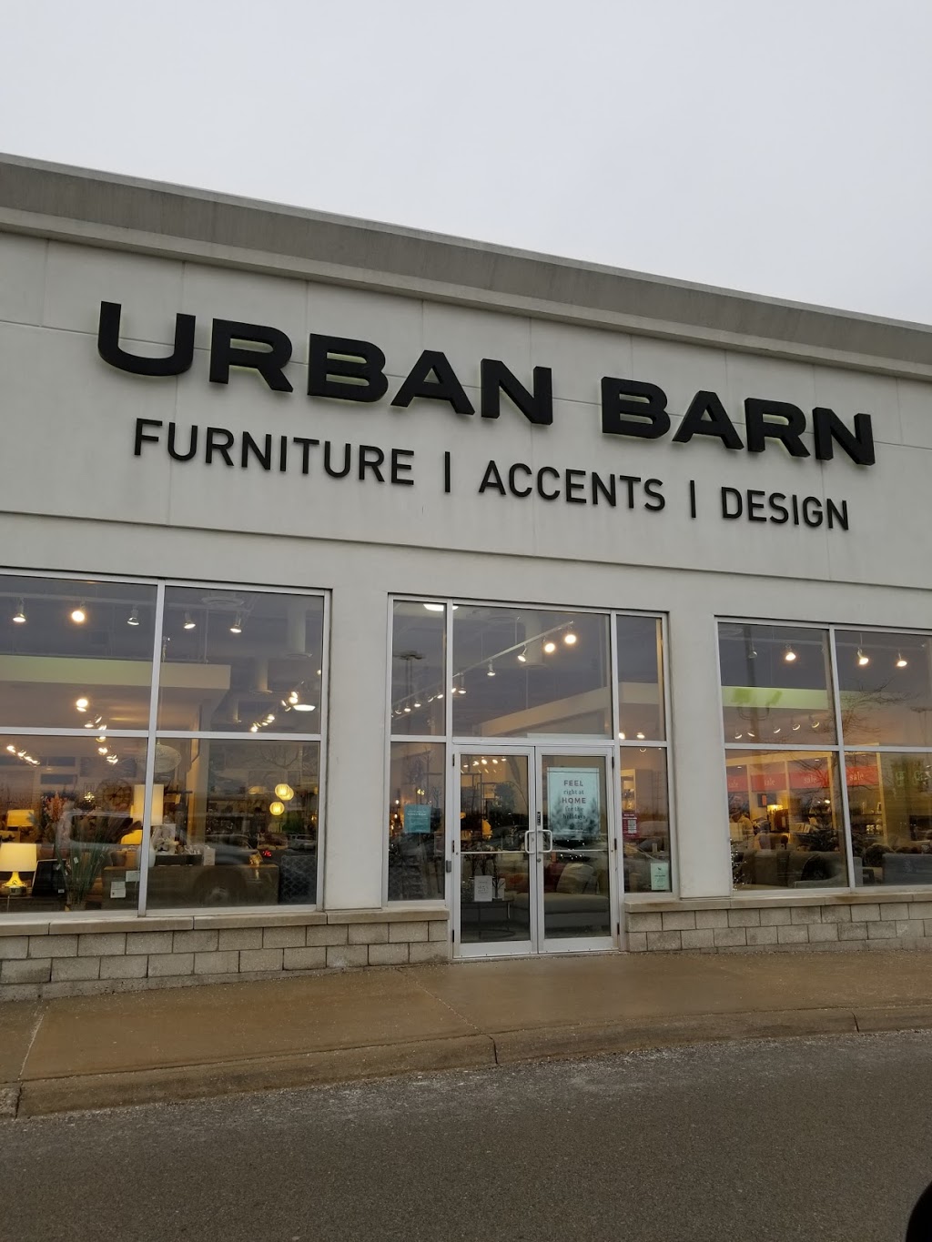 Urban Barn | 18166 Yonge St Unit 5, Newmarket, ON L3Y 4V8, Canada | Phone: (905) 830-1112