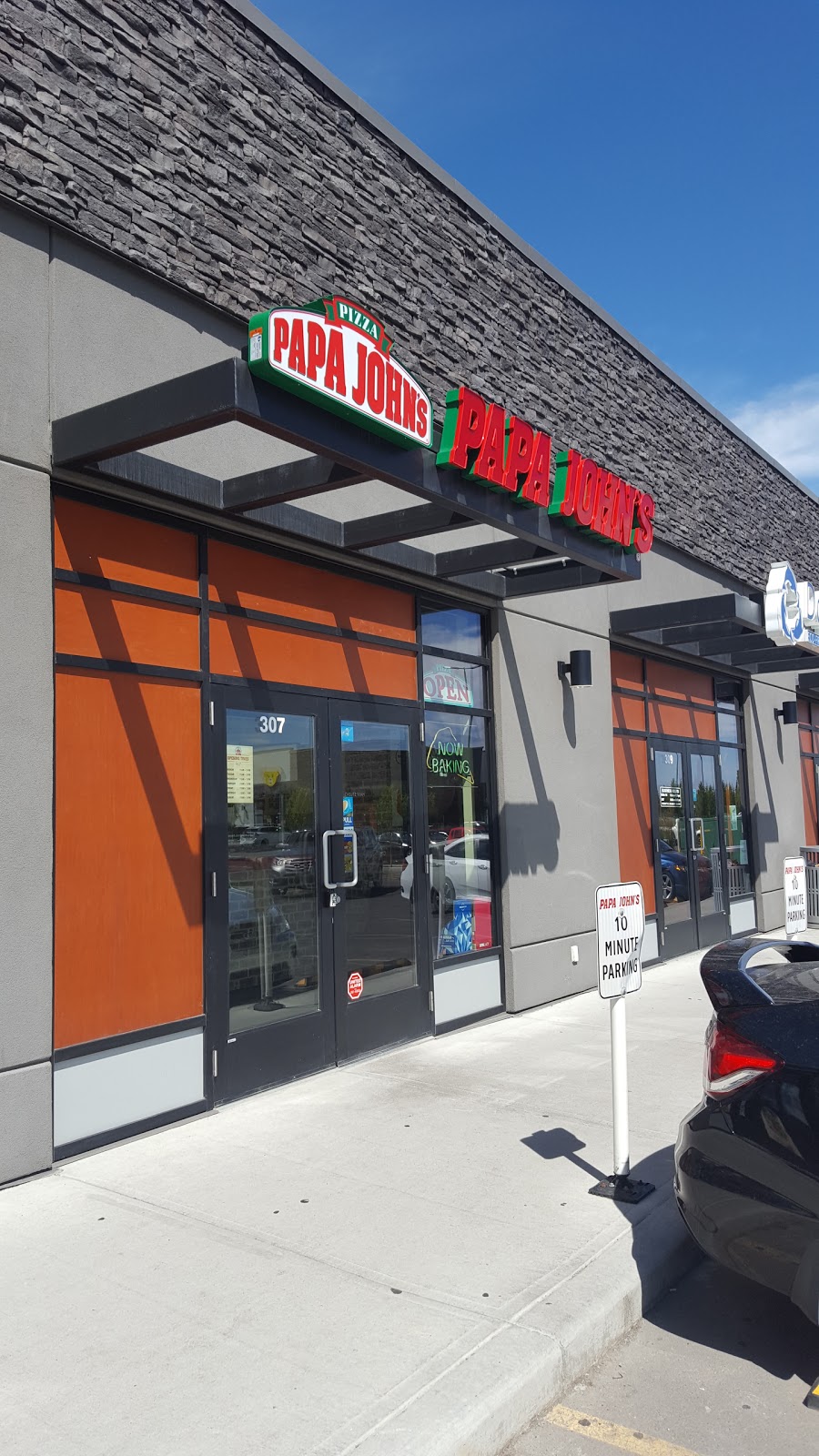 Papa Johns Pizza | 722 85 St SW #307, Calgary, AB T3H 1S6, Canada | Phone: (403) 454-6262