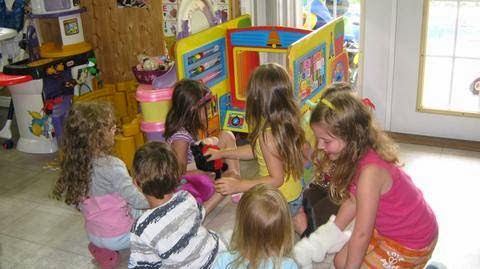 Space Mountain Daycare and Preschool | 1772 Manchester Ct, Port Coquitlam, BC V3B 5R7, Canada | Phone: (604) 945-3459