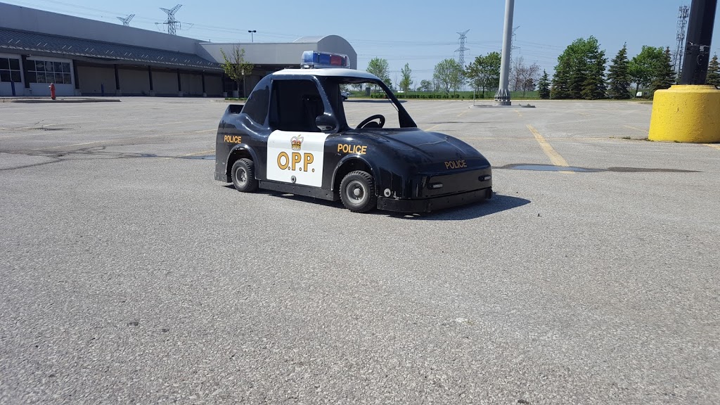 Ontario Provincial Police | 100 Bloomington Rd, Aurora, ON L4G 7N5, Canada | Phone: (905) 841-5777