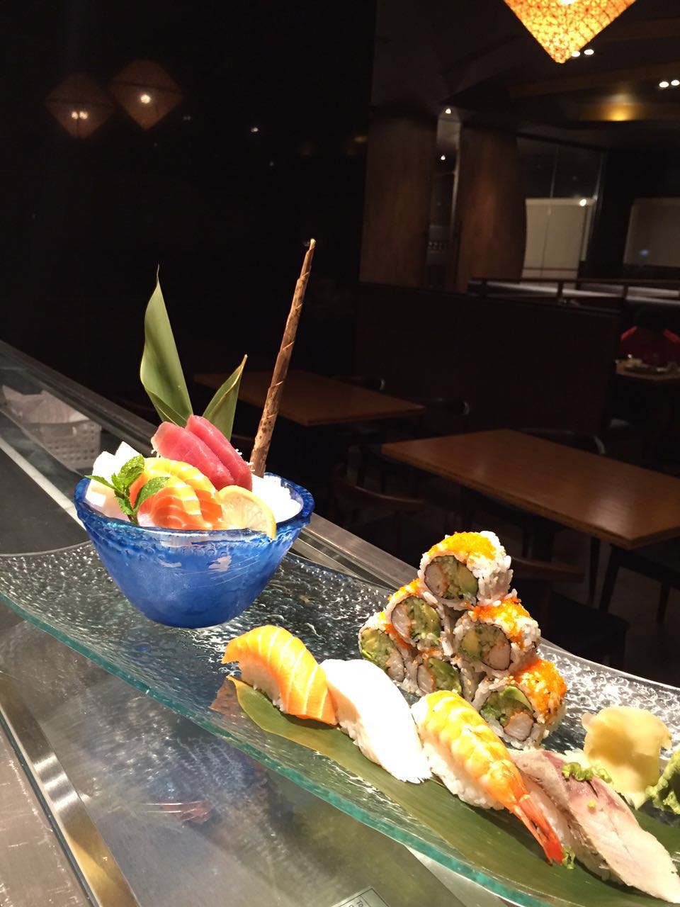 Makimono Sushi Bar & Restaurant | 1300 Harmony Rd N, Oshawa, ON L1H 7K5, Canada | Phone: (905) 579-2200