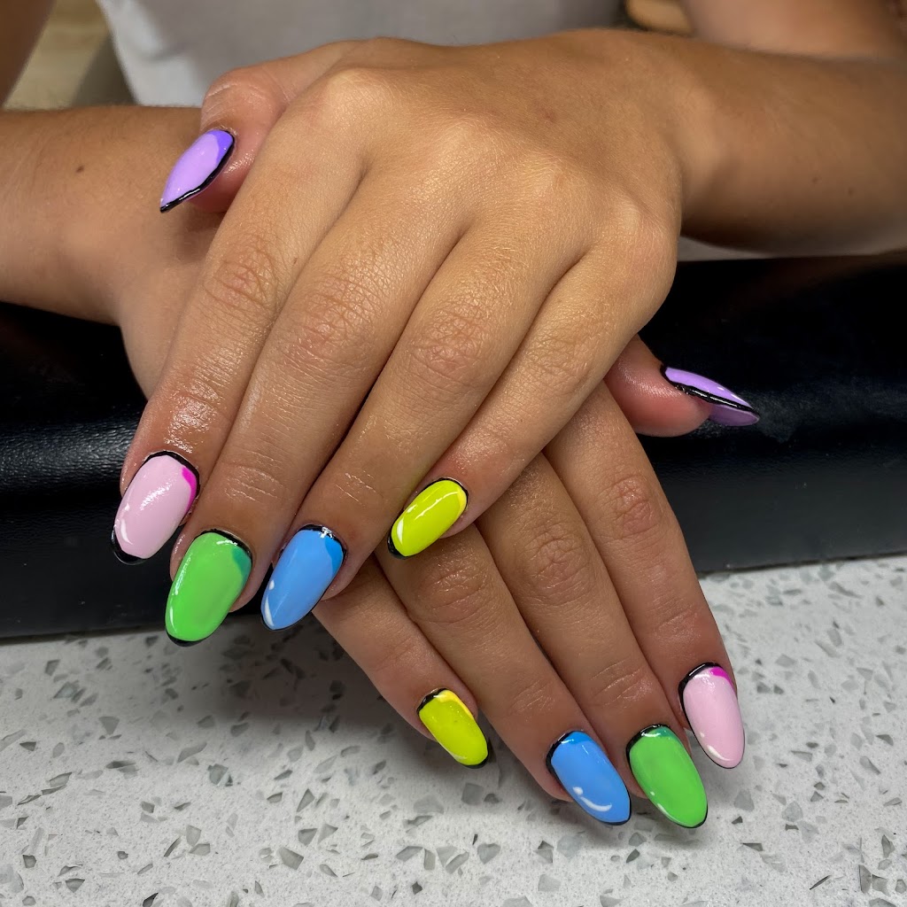 Ongles MP | 506 Av. Saint-Alphonse, Saint-Bruno, QC G0W 2L0, Canada | Phone: (581) 886-2624