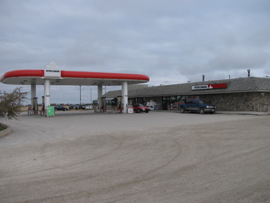 Petro-Canada | 4900 McGillivray Blvd, Oak Bluff, MB R4G 0B7, Canada | Phone: (204) 831-5915