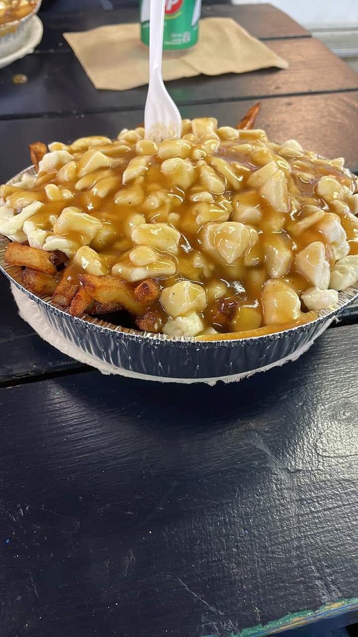 La Patate Du Coin | 13616 Bd du Curé-Labelle, Mirabel, QC J7J 1K3, Canada | Phone: (450) 434-4460