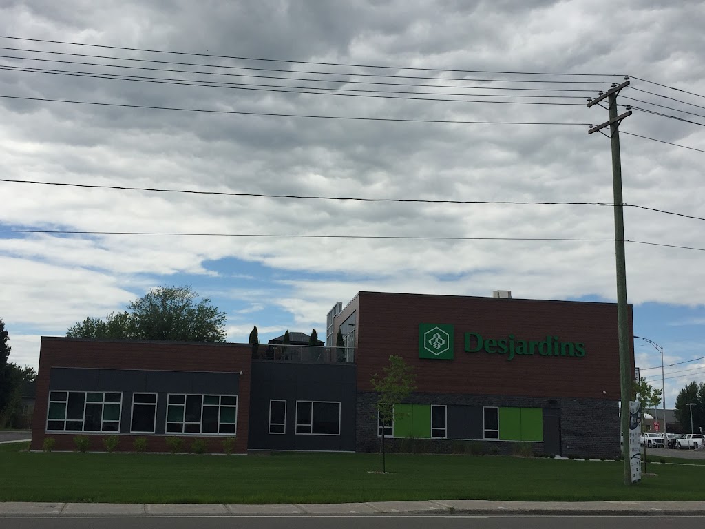 Caisse Desjardins de DAutray | 701 Bd Gilles Villeneuve, Berthierville, QC J0K 1A0, Canada | Phone: (450) 404-4000