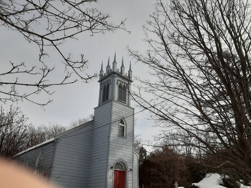 Église Anglicane St-Bartholomew | 15 Rue du Domaine, Rivière-du-Loup, QC G5R 2P8, Canada | Phone: (418) 692-3898