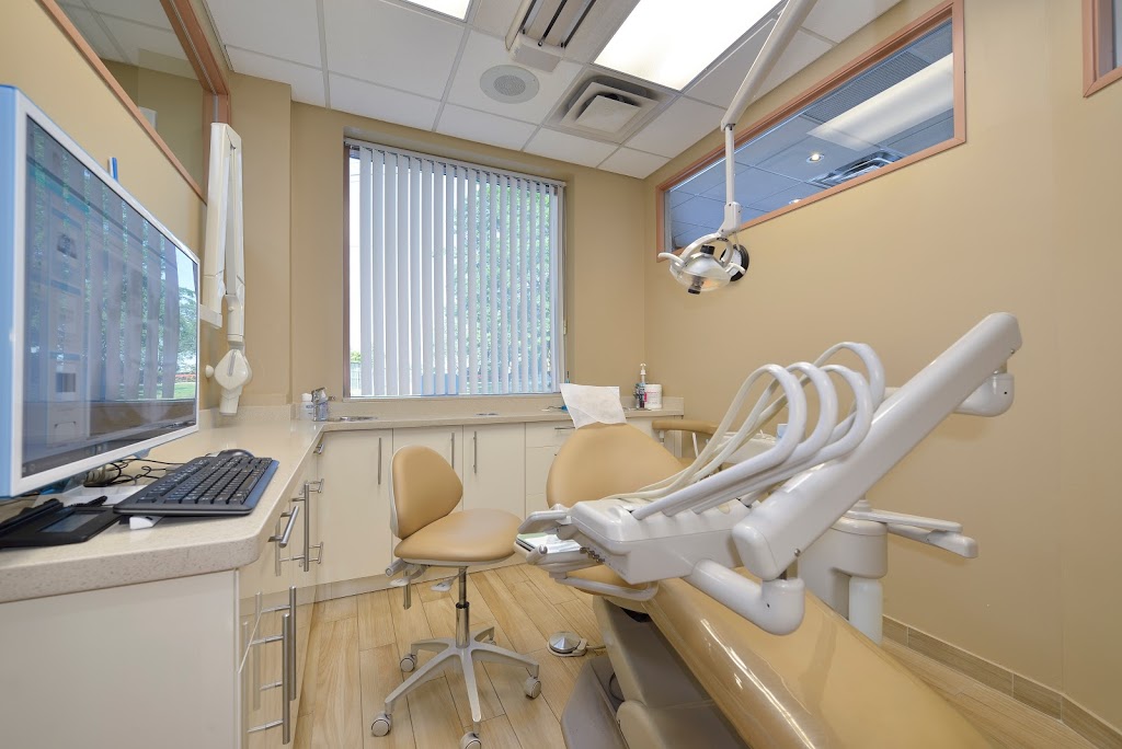 Dawson Dental East York | 985 Broadview Ave, East York, ON M4K 2R9, Canada | Phone: (416) 422-2132