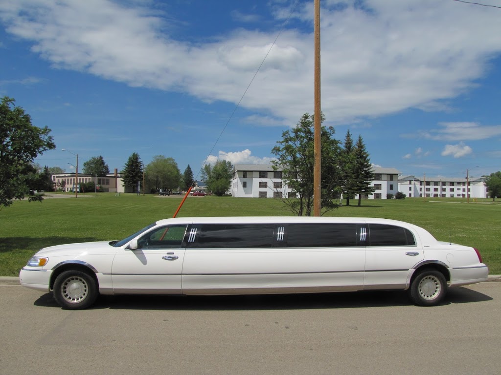 A2B Limousine & Taxi Services LTD | 3216e 22 St, Springbrook, AB T4S 1W4, Canada | Phone: (403) 307-7565