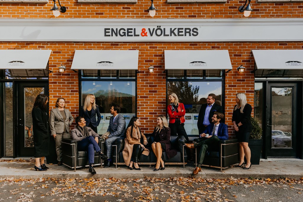 Engel & Völkers Outaouais | 38 Chem. Scott, Chelsea, QC J9B 1R5, Canada | Phone: (819) 827-8668