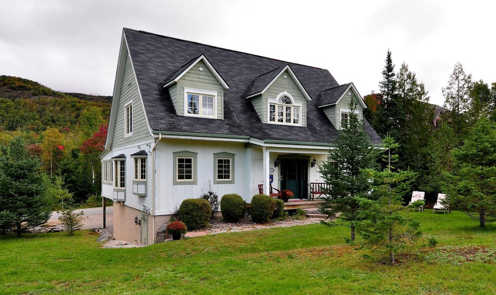 Chalet du Geant rental | 255 Chemin des Cerfs, Mont-Tremblant, QC J8E 1C7, Canada | Phone: (613) 799-0001