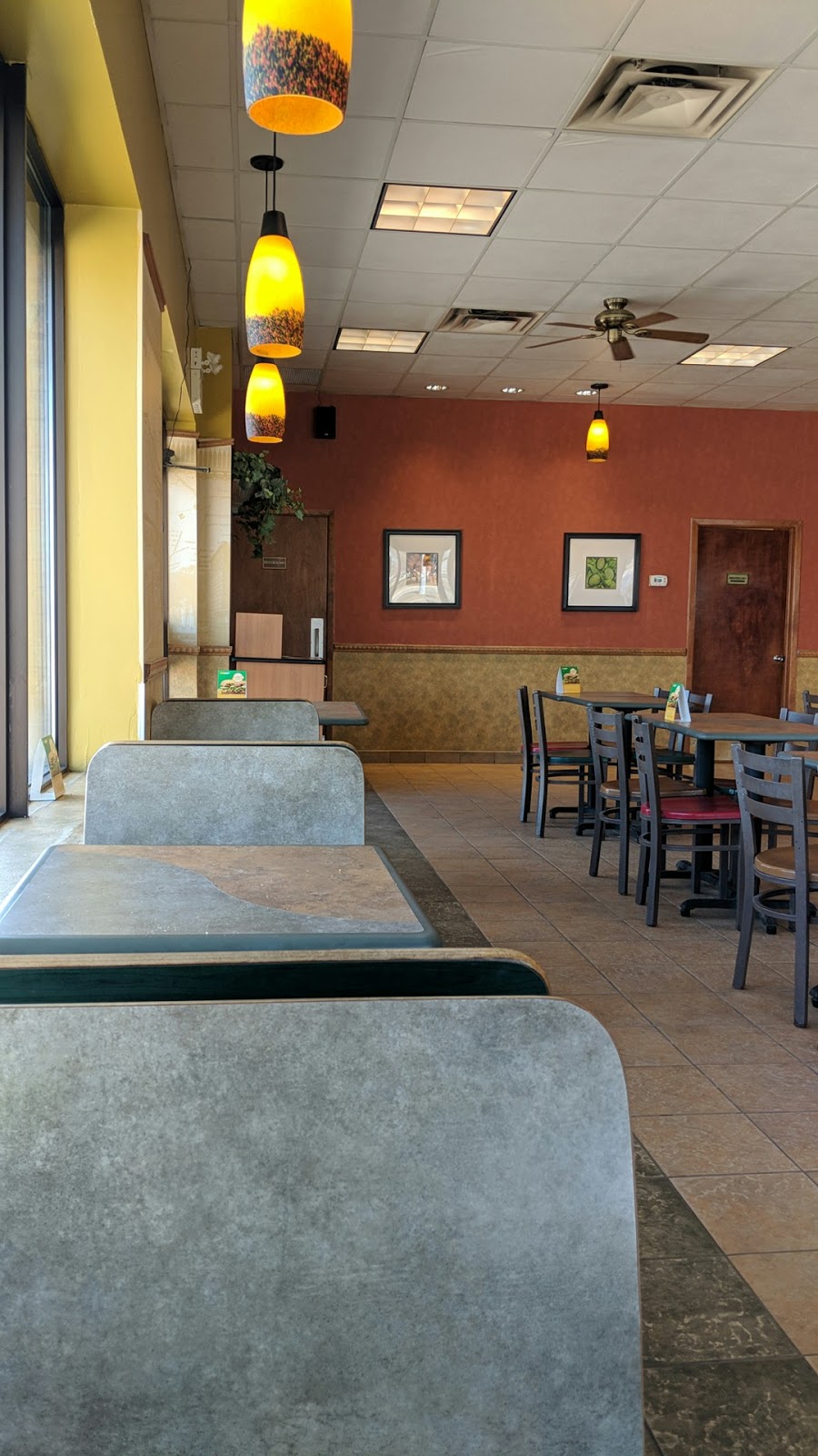 Subway | 2545 Princess St, Kingston, ON K7L 4B2, Canada | Phone: (613) 384-2191