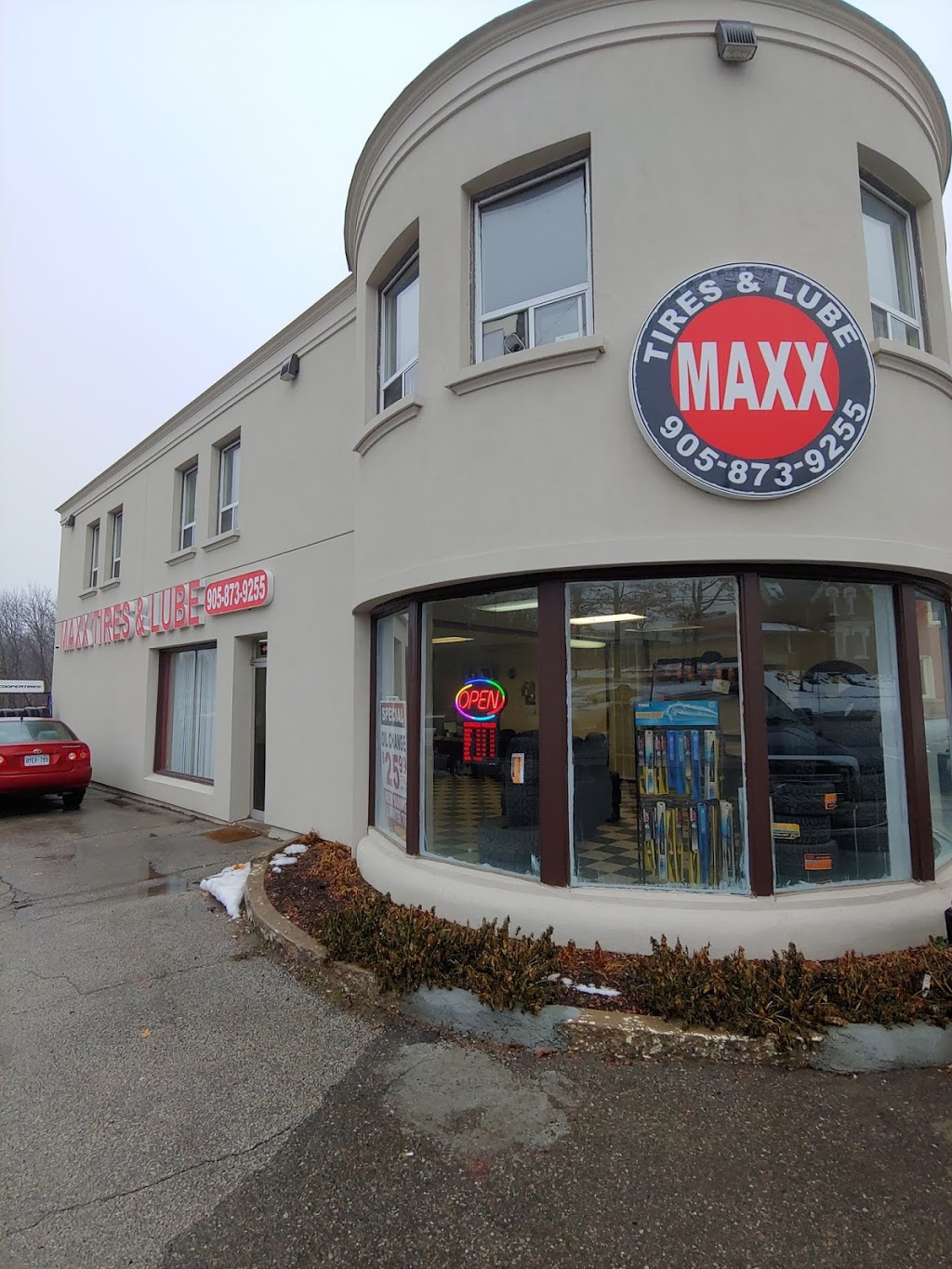 Maxx Tires & Lube | 61 Guelph St, Georgetown, ON L7G 3Z6, Canada | Phone: (905) 873-9255