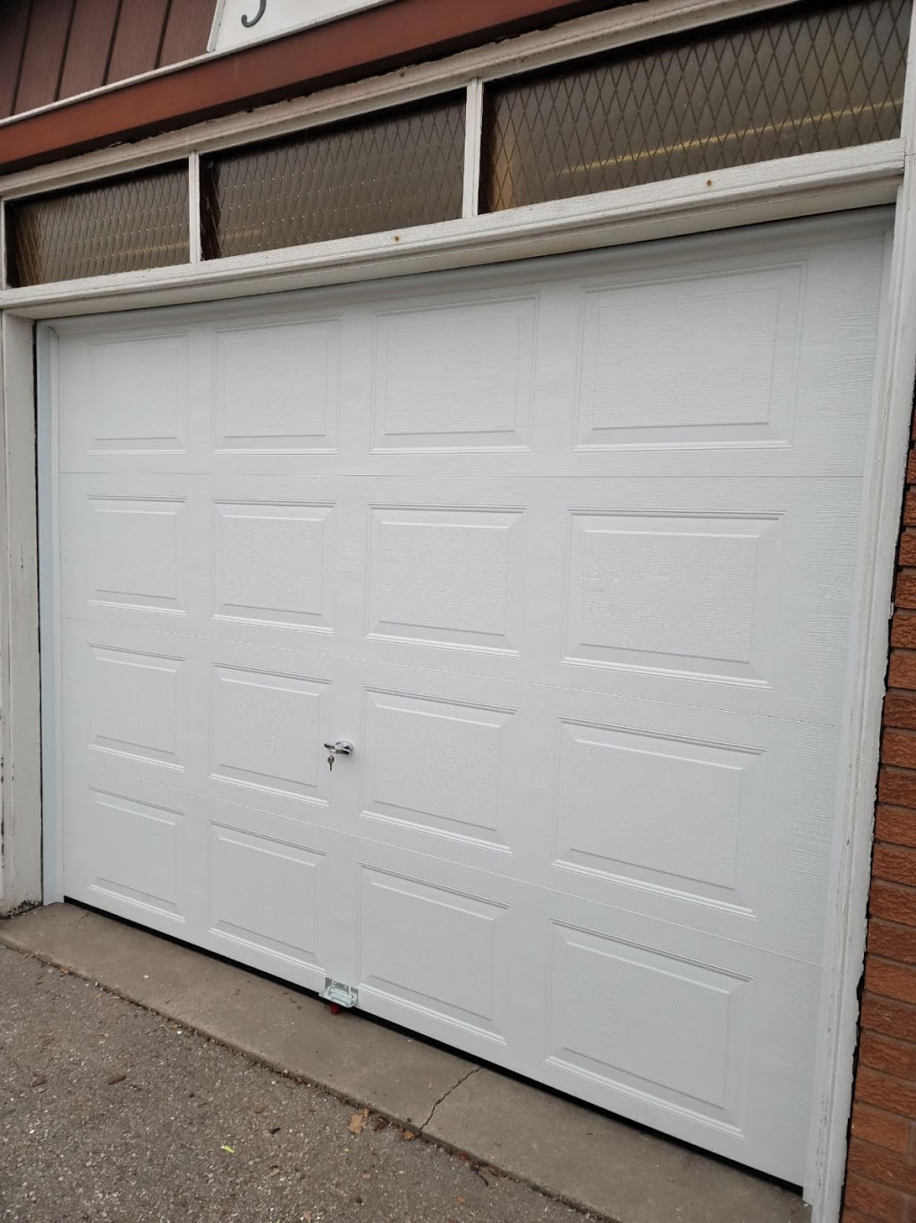 AVF Residential - Garage Door Specialists | 21 Richgrove Dr #705, Etobicoke, ON M9R 2L2, Canada | Phone: (416) 747-6869