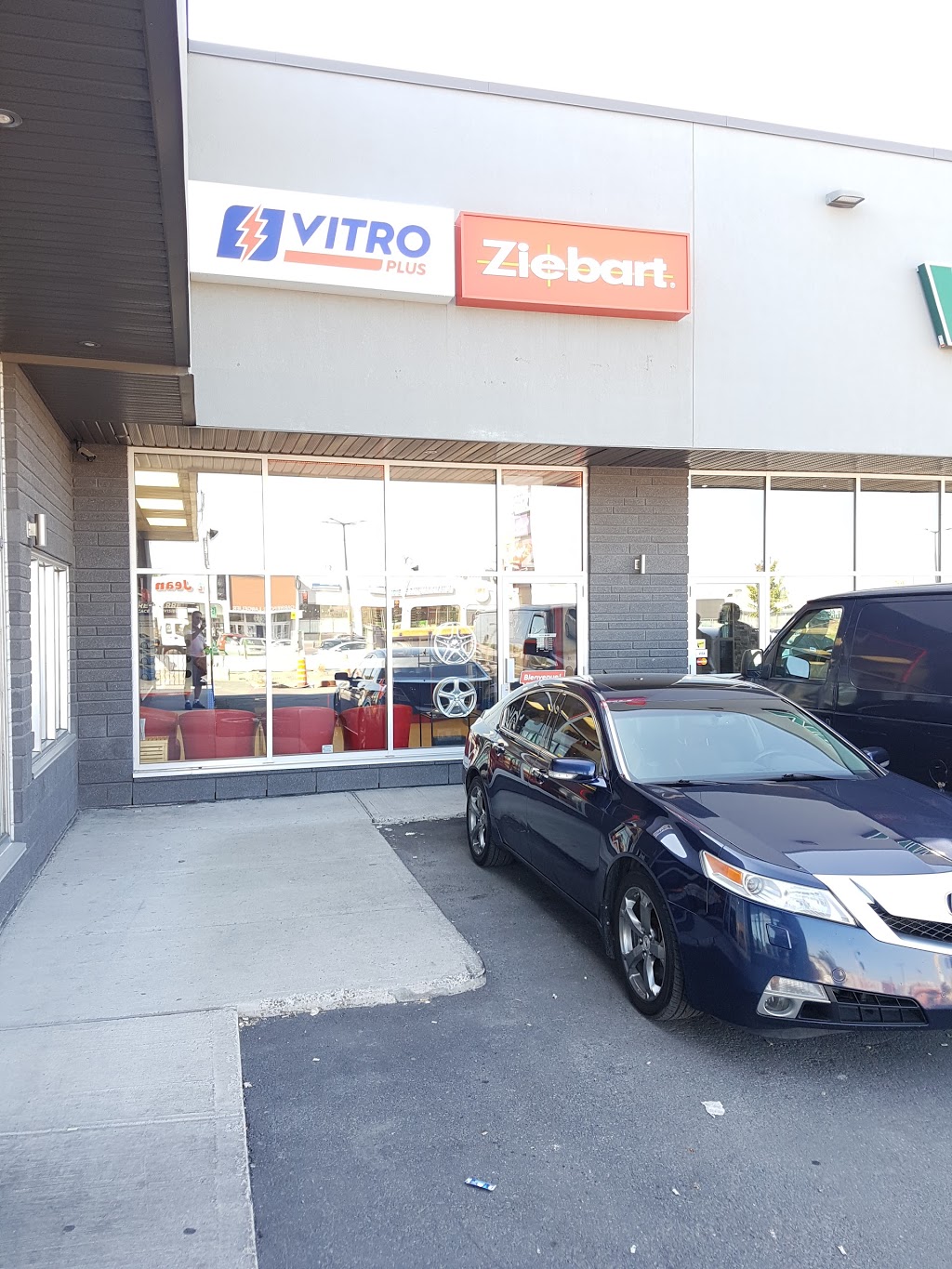 VitroPlus / Ziebart | 7226 Boul Langelier, Saint-Léonard, QC H1S 2X6, Canada | Phone: (514) 352-0101