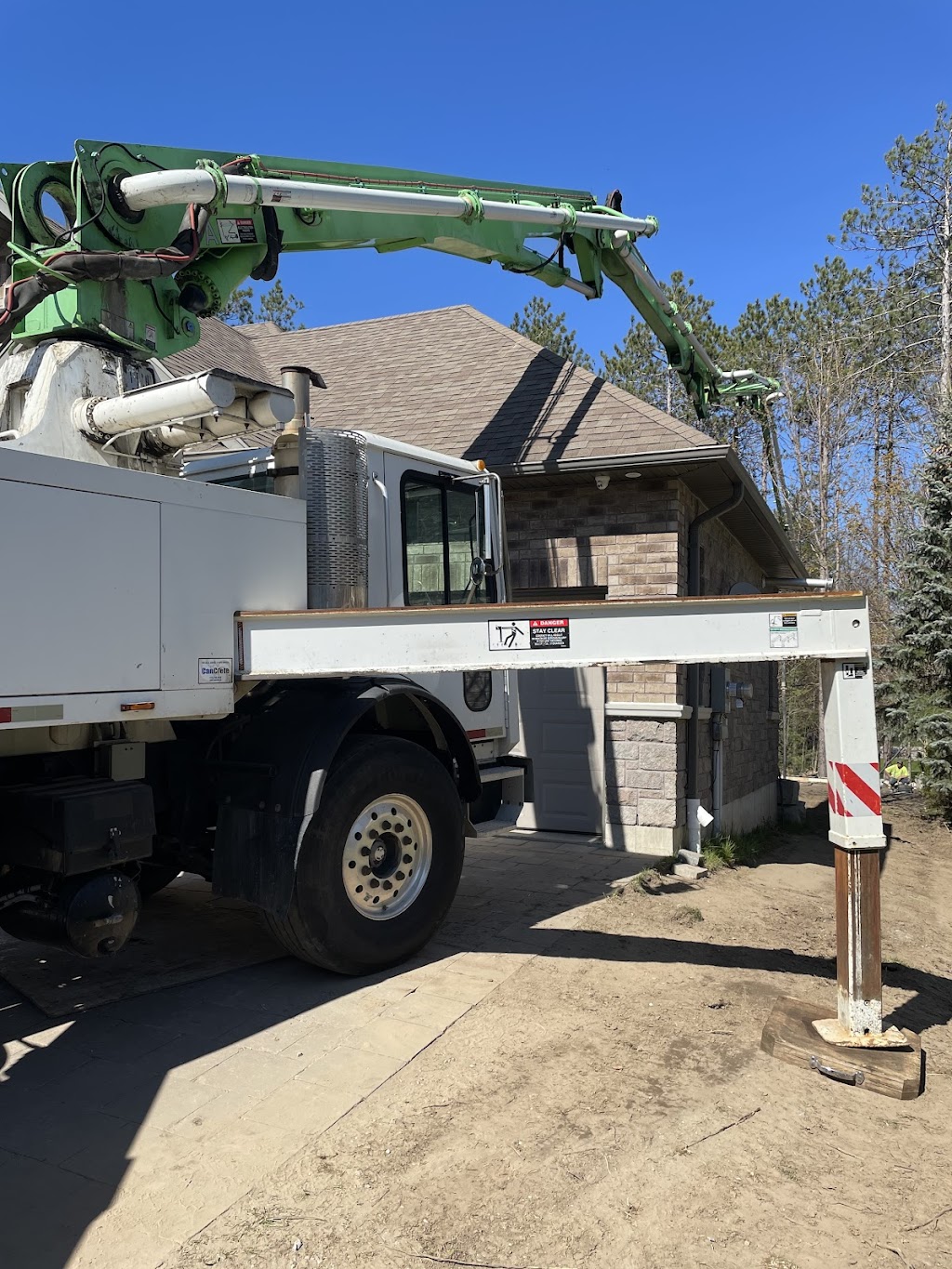 Lemay Concrete Pumping | 1317 N Muldrew Lake Rd, Gravenhurst, ON P1P 1R2, Canada | Phone: (705) 641-1899