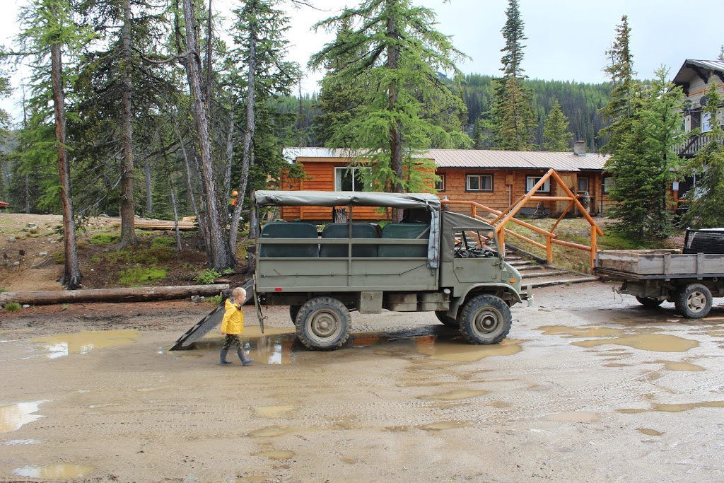 Cathedral Lakes Lodge Ltd | Cathedral Provincial Park and Protected Area, Okanagan-Similkameen G, BC V0X 1N0, Canada | Phone: (250) 226-7560