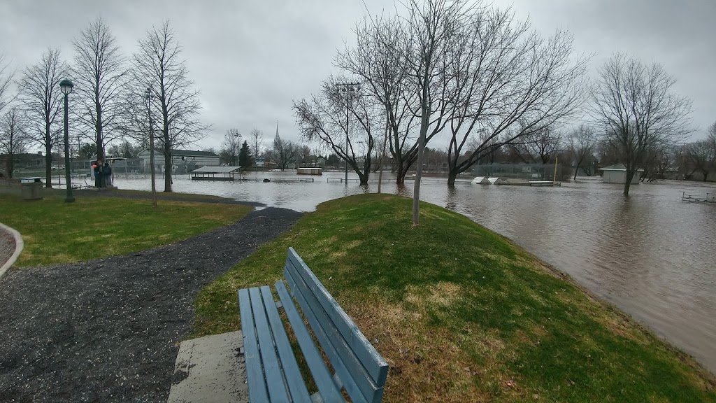 Parc Ludger-Bastien | Rue du Pont, Lévis, QC G6J, Canada