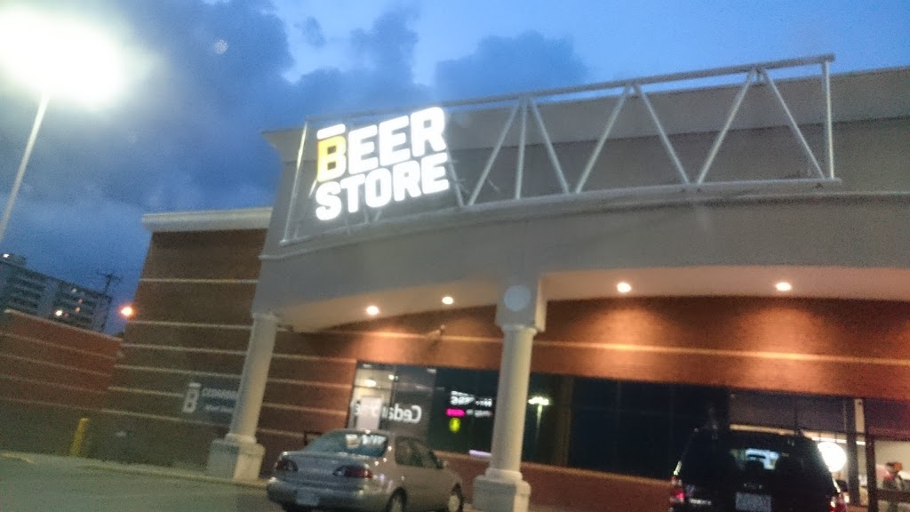 Beer Store | 3561 Lawrence Ave E, Scarborough, ON M1H 1B2, Canada | Phone: (416) 431-1861