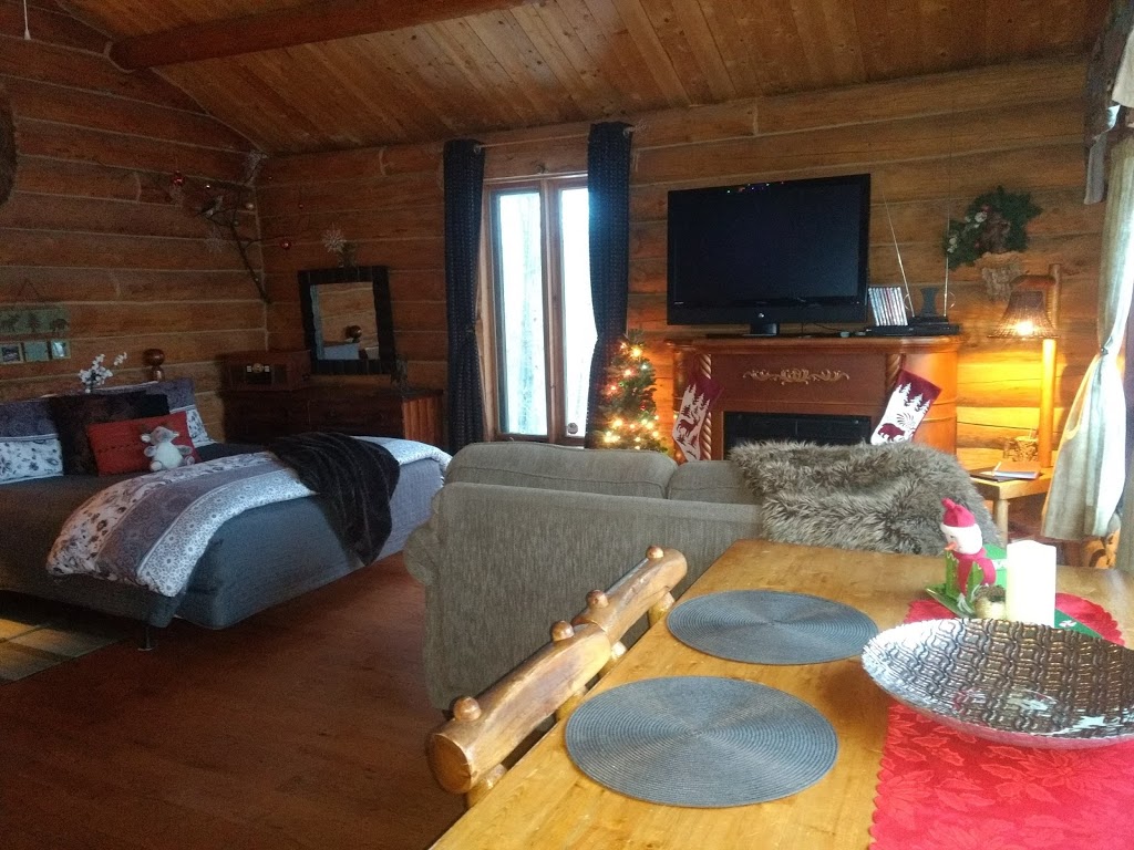 Chalets Enchantés | 4000 Boulevard Trudel E, Saint-Boniface, QC G0X 2L0, Canada | Phone: (819) 698-9988