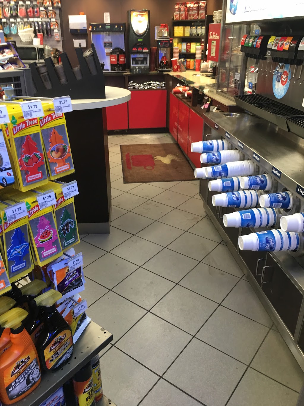 Esso | 2189 Lakeshore Blvd W, Etobicoke, ON M8V 1A1, Canada | Phone: (416) 259-7509