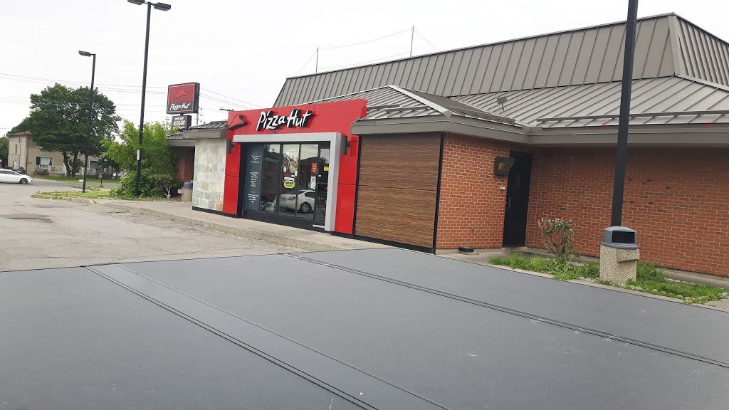 Pizza Hut | 2066 Kipling Ave, Etobicoke, ON M9W 4K3, Canada | Phone: (416) 743-0062