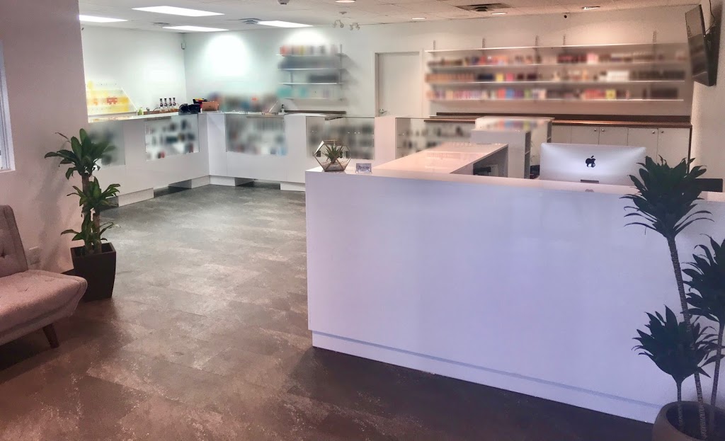 Tu-Vap Cap-Rouge Vape Shop | 3695 Rue de lHêtrière, Saint-Augustin-de-Desmaures, QC G3A 2Z5, Canada | Phone: (418) 575-5945