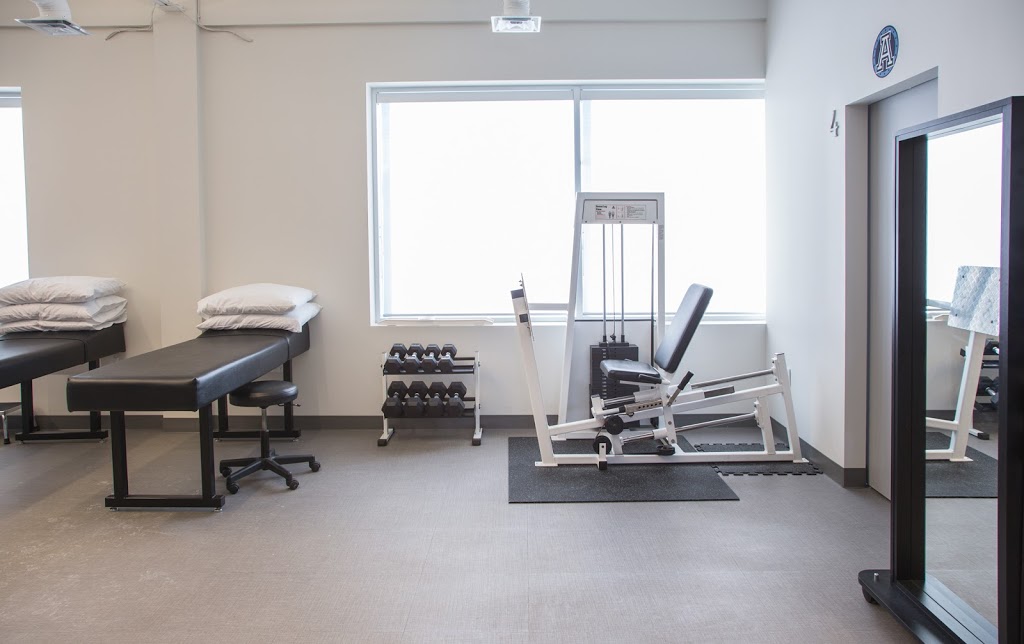 Aurora Sports Medicine Professionals | 248 Earl Stewart Dr #200, Aurora, ON L4G 6V8, Canada | Phone: (905) 503-2767