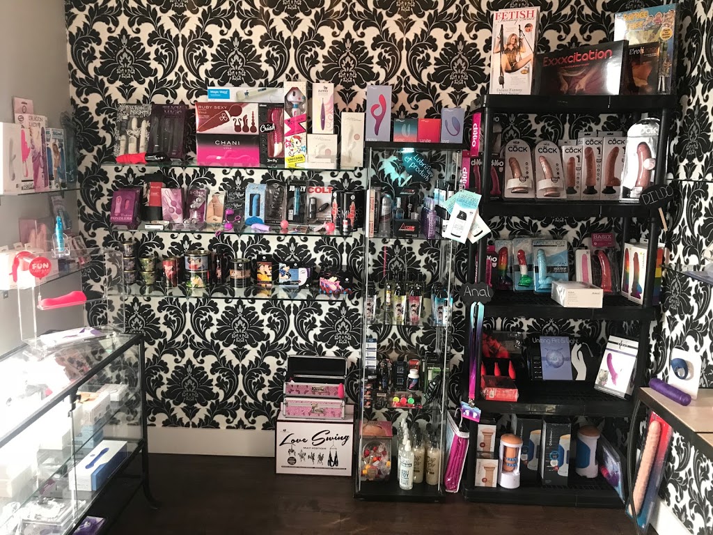 Vices et Caprices | 1114 Boulevard Curé-Labelle 2 ième étage, Blainville, QC J7C 2M9, Canada | Phone: (450) 818-9979