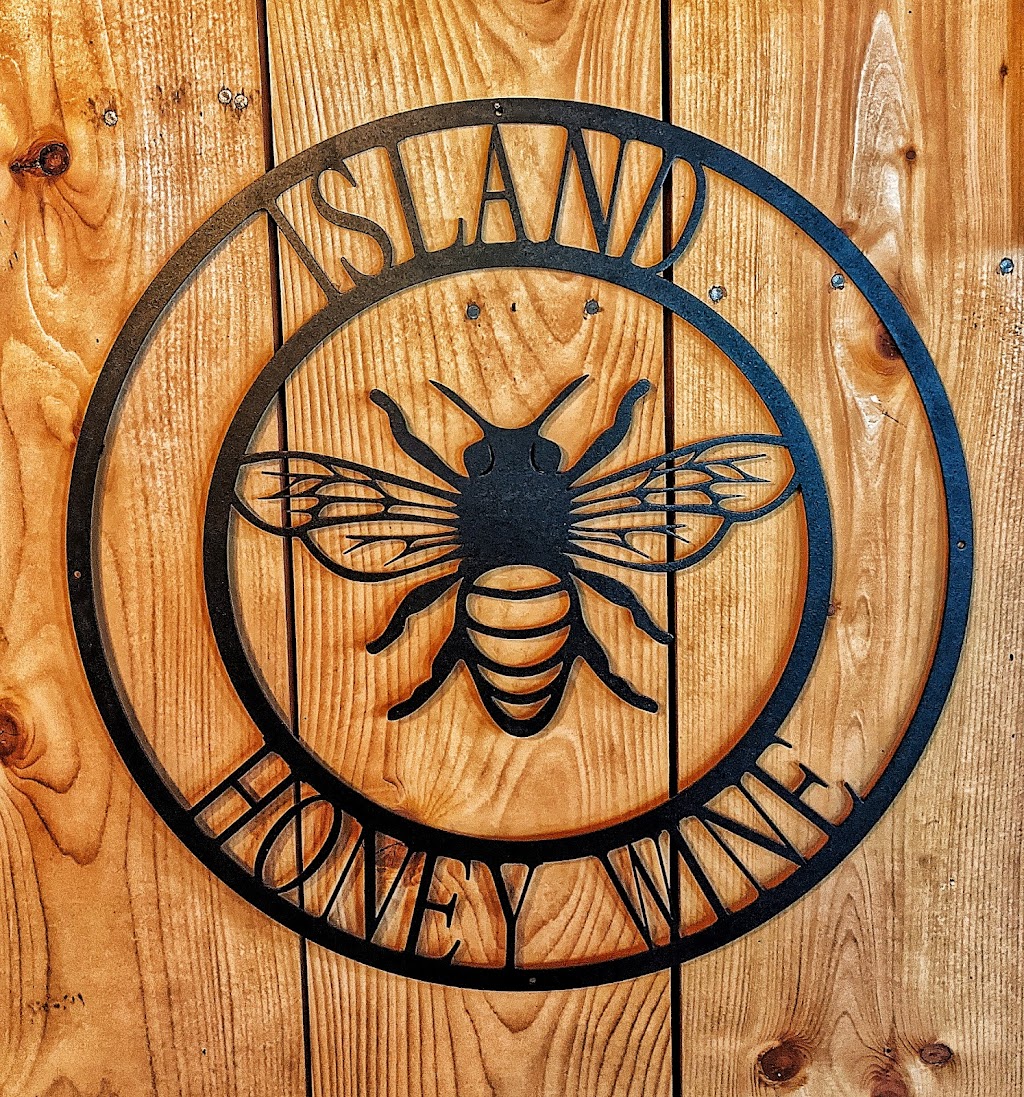 Island Honey Wine Company | 820 Millboro Rd #243, Wheatley River, PE C0A 1N0, Canada | Phone: (902) 254-4839