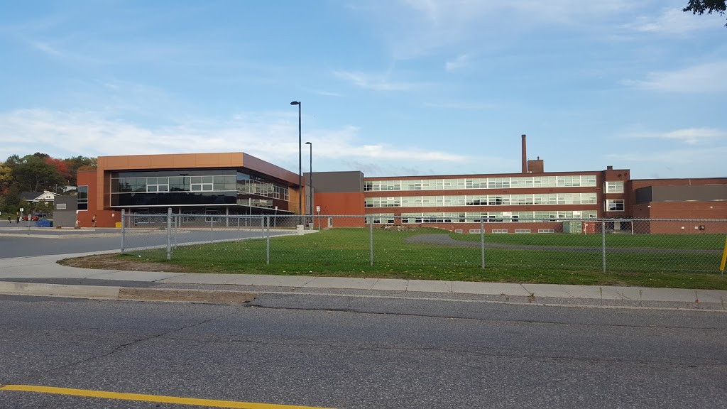 Sudbury Secondary School | 154 College St, Sudbury, ON P3C 4Y2, Canada | Phone: (705) 674-7551