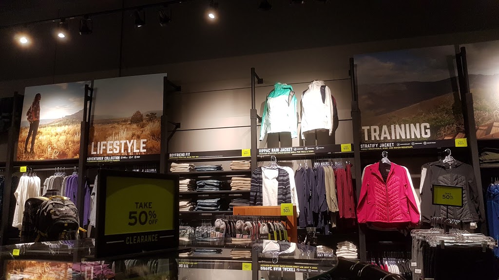 Eddie Bauer Outlet | 3311 Simcoe 89 h40, Cookstown, ON L0L 1L0, Canada | Phone: (705) 458-4238