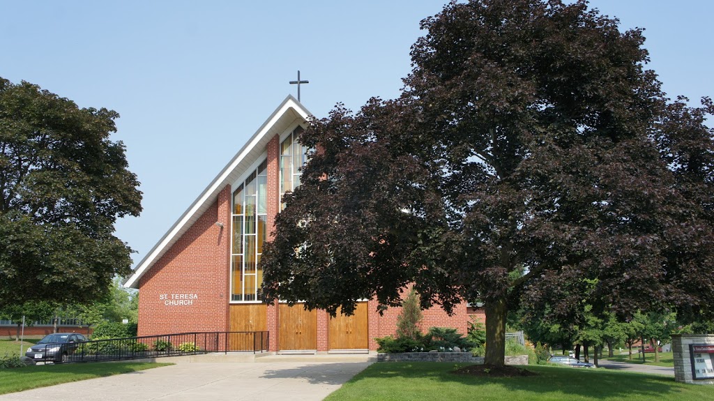 St. Teresas Catholic Church | 44 Leonard St, Kitchener, ON N2H 6C8, Canada | Phone: (519) 743-4525