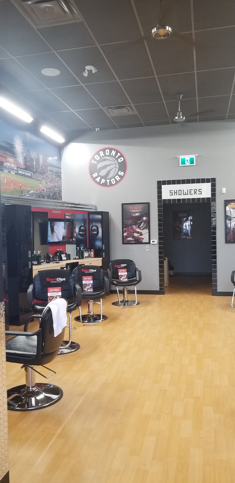 Sport Clips Derry Road West | 604 Santa Maria Boulevard Building “C” – Unit #4, Milton, ON L9T 9L7, Canada | Phone: (905) 876-9222