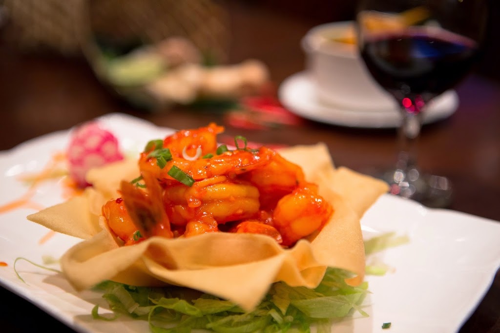 Le Ming Chuan | 8200 Boulevard Taschereau, Brossard, QC J4X 2S6, Canada | Phone: (450) 465-8388