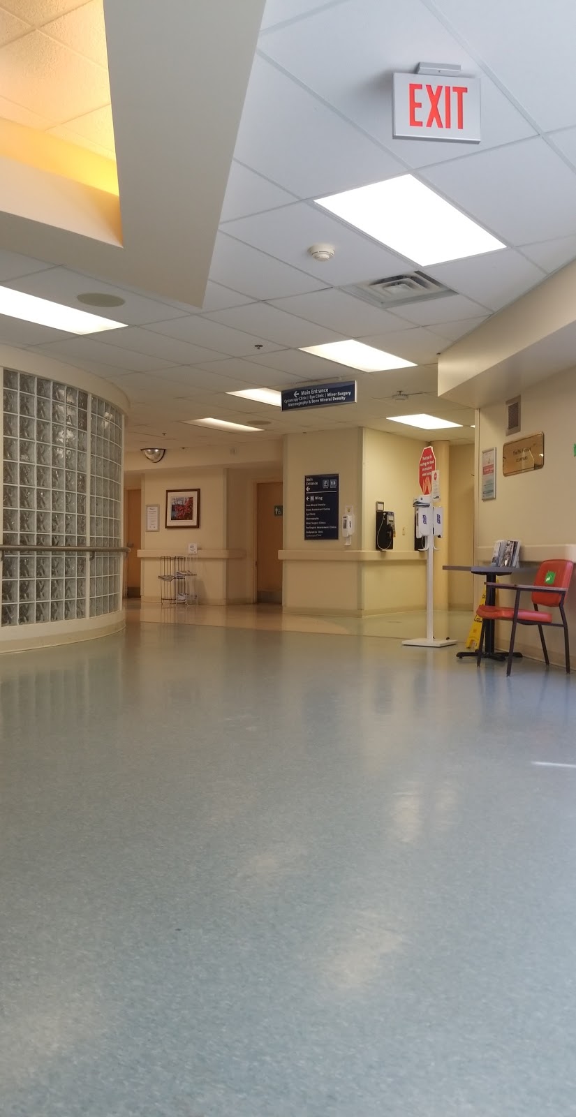 QHC Trenton Memorial Hospital | 242 King St, Trenton, ON K8V 5S6, Canada | Phone: (613) 392-2540