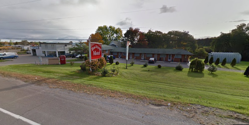 Bon-Voyage Motel | 7645 Baldwin St N, Whitby, ON L1M 1Y5, Canada | Phone: (905) 655-5308