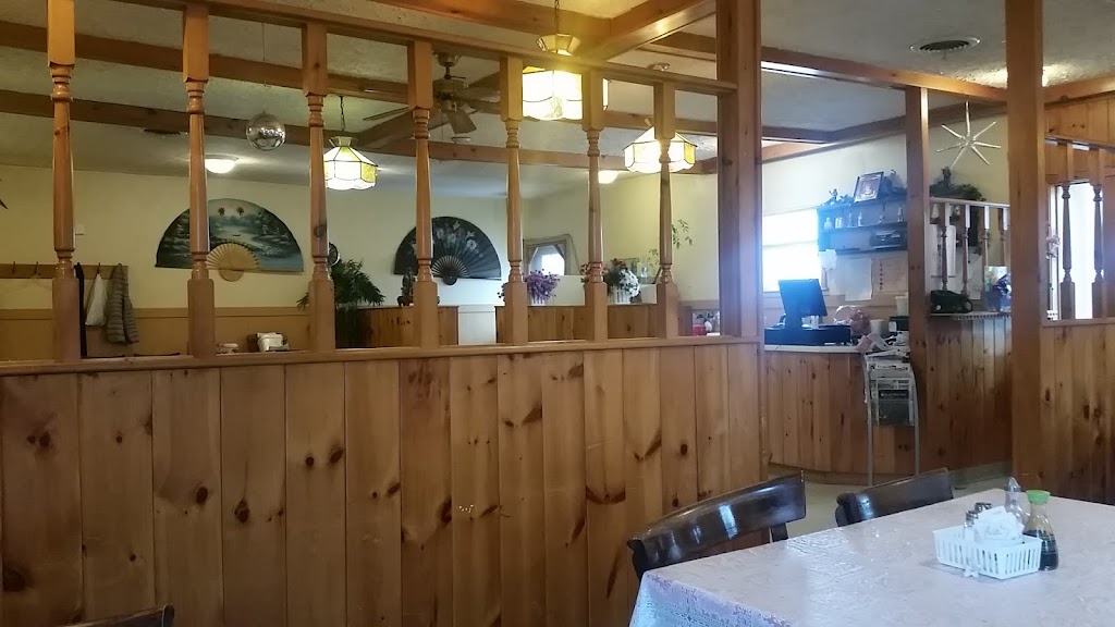 Knotty Pine Restaurants | 507 Broadway St, Kincardine, ON N2Z 2E8, Canada | Phone: (519) 396-3132