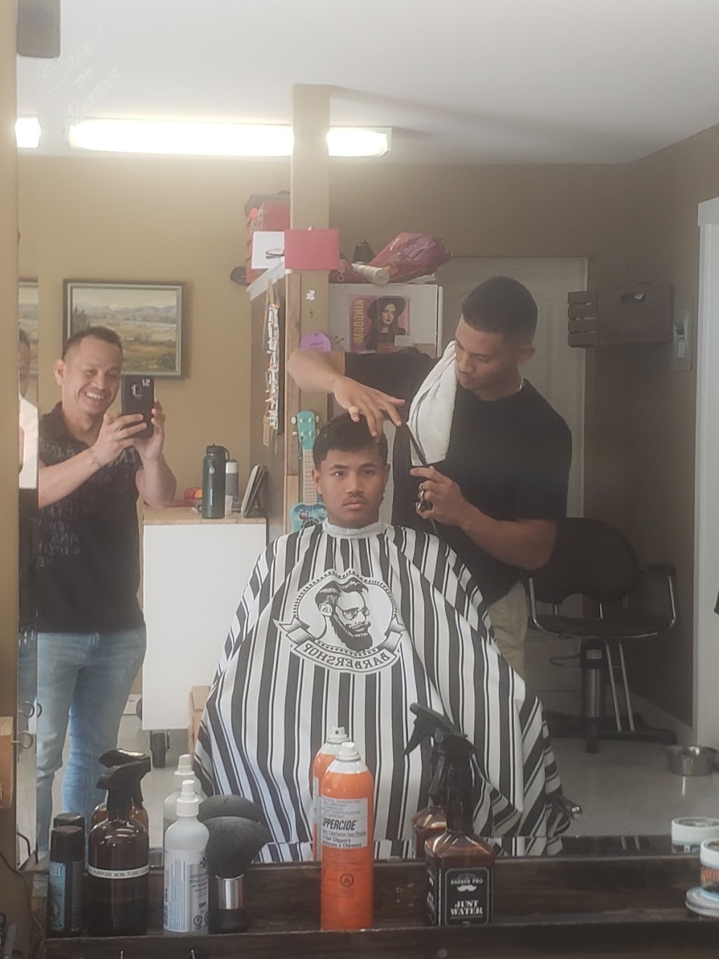 TinTown Barbershop | 2260 Cousins Ave #2, Courtenay, BC V9N 7T5, Canada | Phone: (250) 650-0660