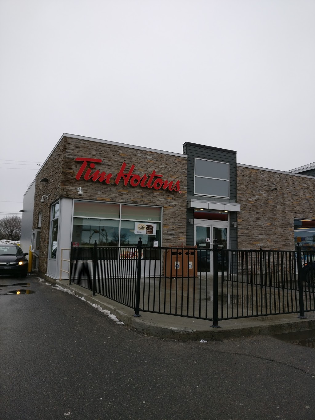 Tim Hortons | 519 Rue Vachon, Trois-Rivières, QC G8T 0C6, Canada | Phone: (819) 376-6617