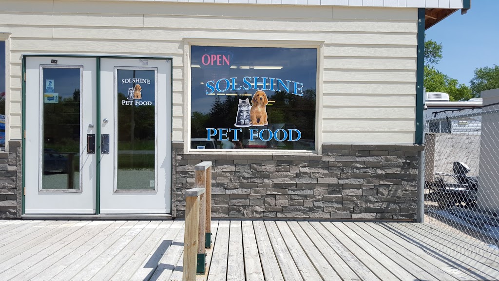 Solshine Products Premium Pet Food | 109087 Provincial Trunk Hwy 9, Gimli, MB R0C 1B0, Canada | Phone: (204) 642-5019