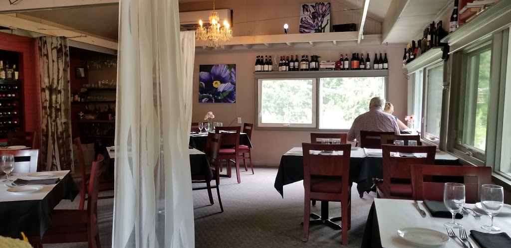 Black Birch Restaurant | 307388 Hockley Rd, Mono, ON L9W 6N1, Canada | Phone: (519) 938-2333