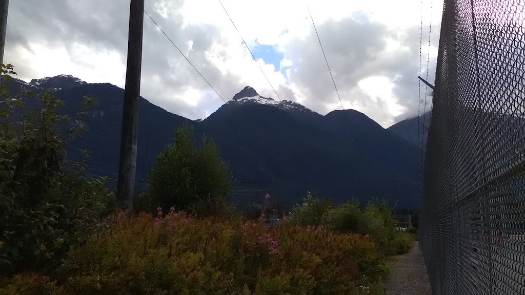 20 Mile Ranch | Squamish Valley Rd, Brackendale, BC V0N 1H0, Canada | Phone: (604) 898-2064