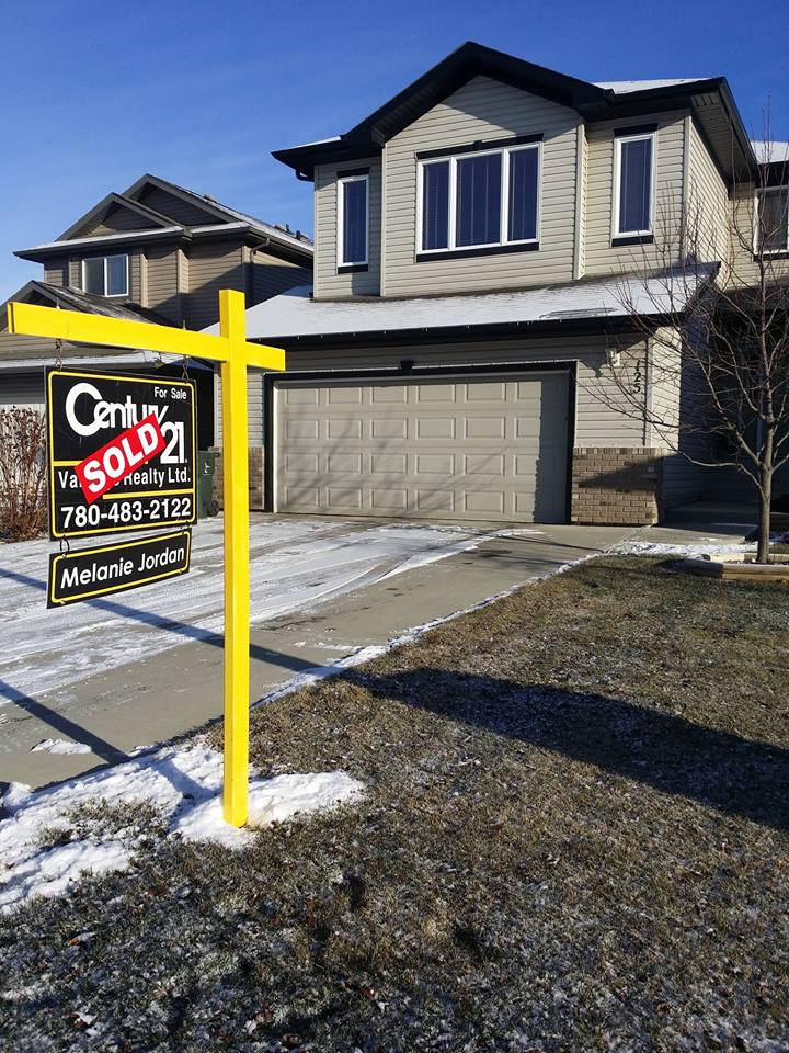 Melanie Jordan, Realtor Century 21 Vantage Realty | 105, 4302 33 St, Stony Plain, AB T7Z 2A9, Canada | Phone: (780) 667-4500