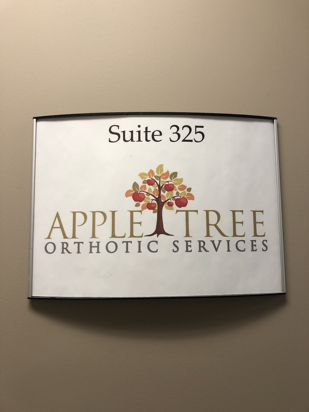 Appletree Orthotic Servies Ltd | 9401 Jane Street, Entrance A, Unit 325, Vaughan, ON L6A 4H7, Canada | Phone: (905) 631-1616