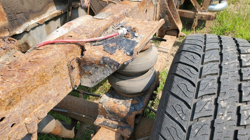 Amiri Auto Scrap | 206 Chem. de la Plaine, Sainte-Anne-des-Plaines, QC J0N 1H0, Canada | Phone: (514) 701-3732