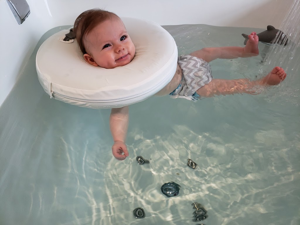 Baby Float Spa | 584 Ford Dr #6, Oakville, ON L6J 0A6, Canada | Phone: (416) 305-1815