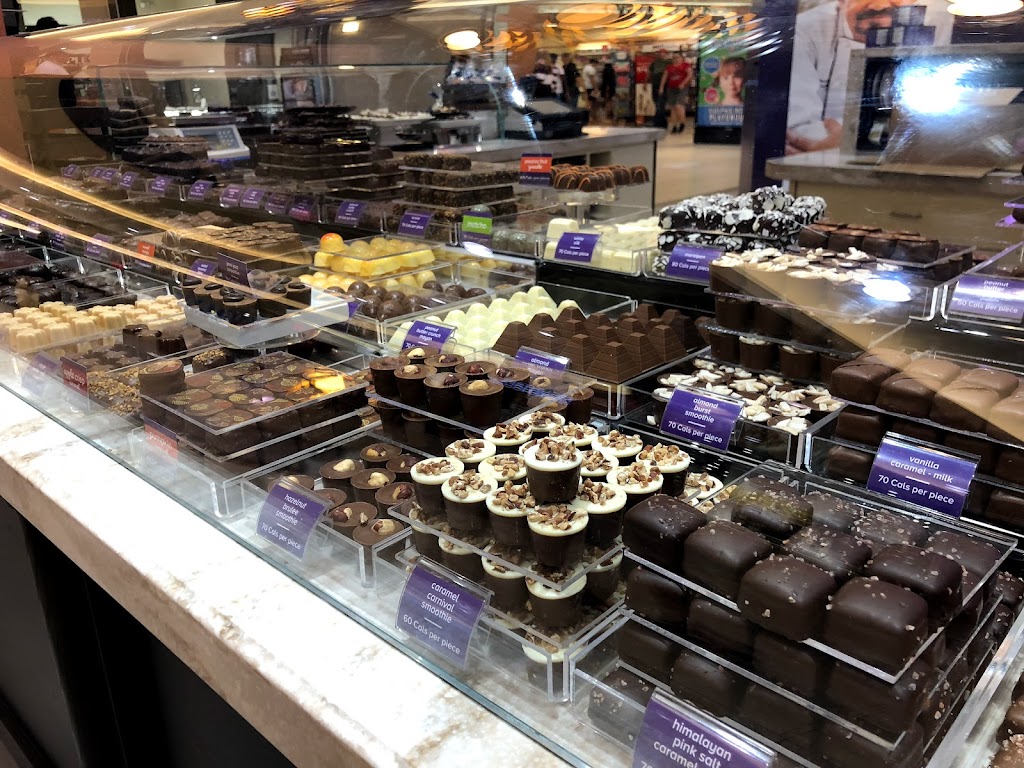 Purdys Chocolatier | Stone Road Mall, 435 Stone Rd W, Guelph, ON N1G 2X6, Canada | Phone: (519) 836-6316