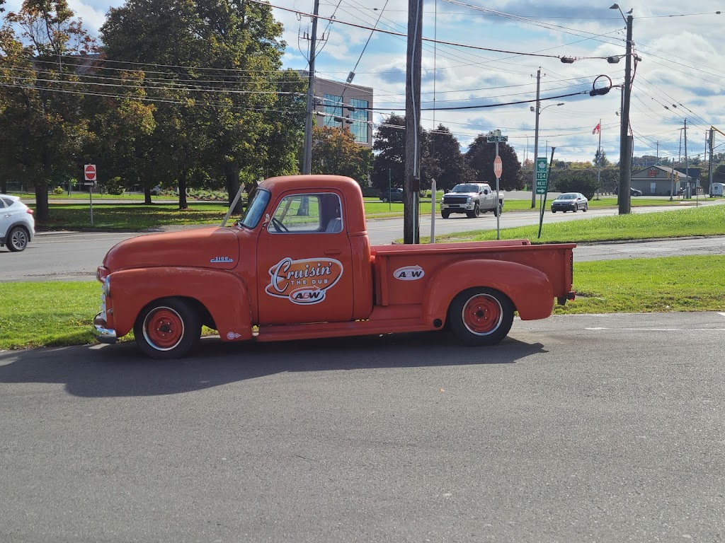 A&W Canada | 124 N Foord St, New Glasgow, NS B2H 5H2, Canada | Phone: (902) 752-2446