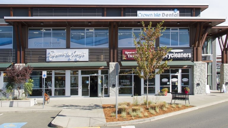 Crown Isle Dental Health Centre | 444 Lerwick Rd #220, Courtenay, BC V9N 0A9, Canada | Phone: (250) 338-2599